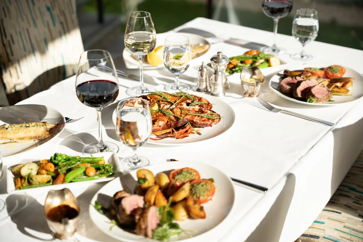 Priory Wareham Gallery and Reviews for lunch in the Garden Room